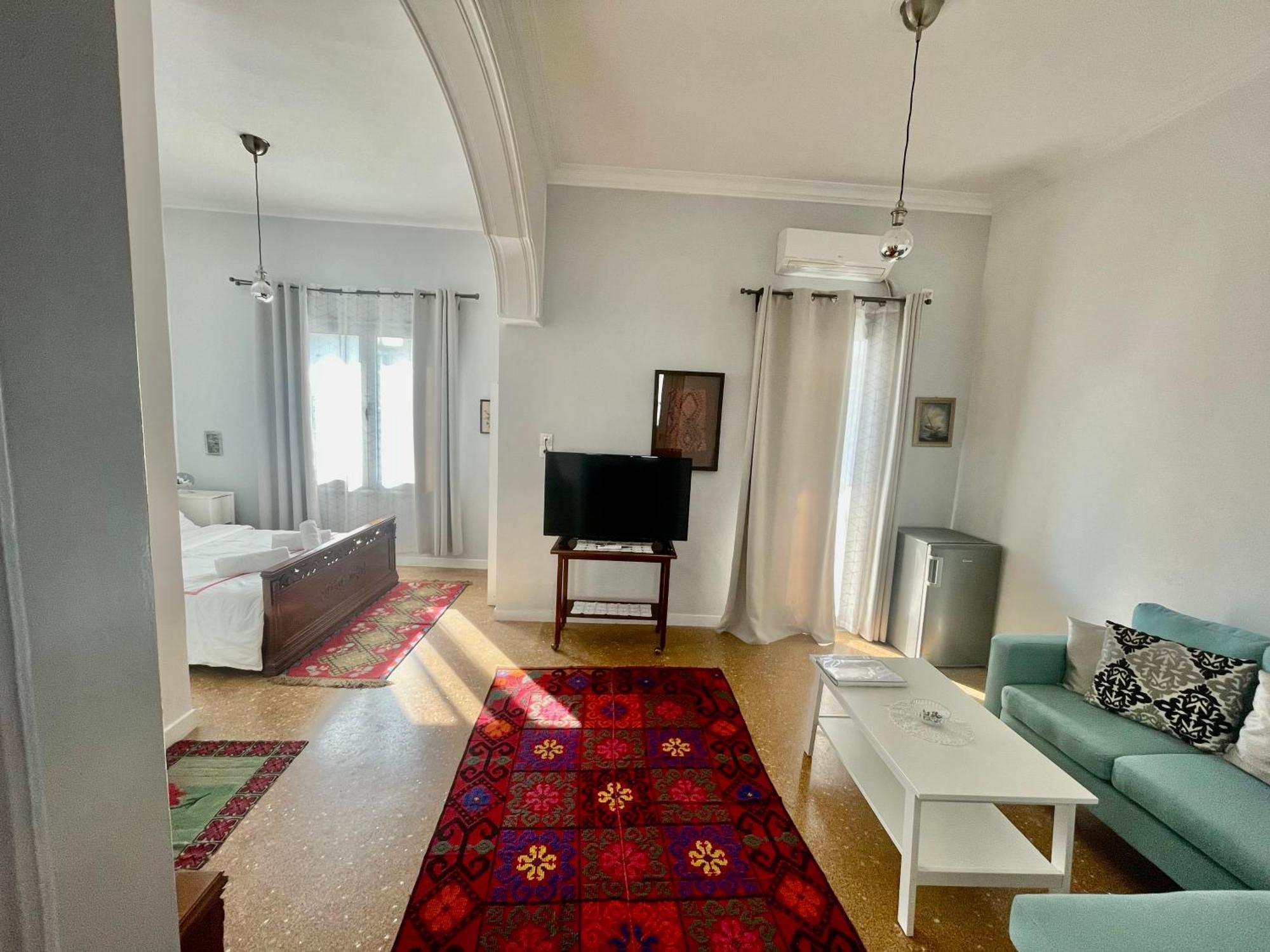 A Litte Taste Of Home Guest House Athen Exterior foto