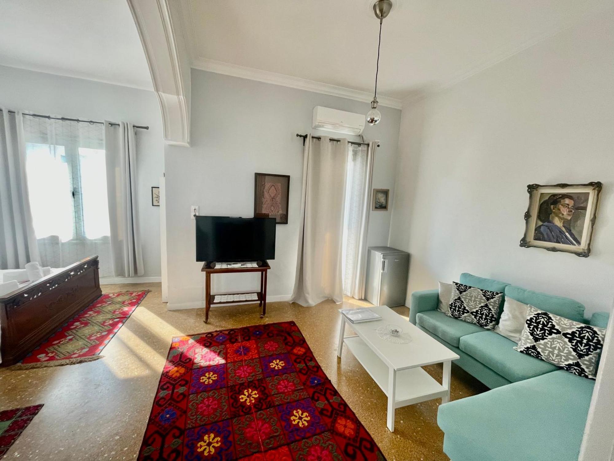 A Litte Taste Of Home Guest House Athen Exterior foto