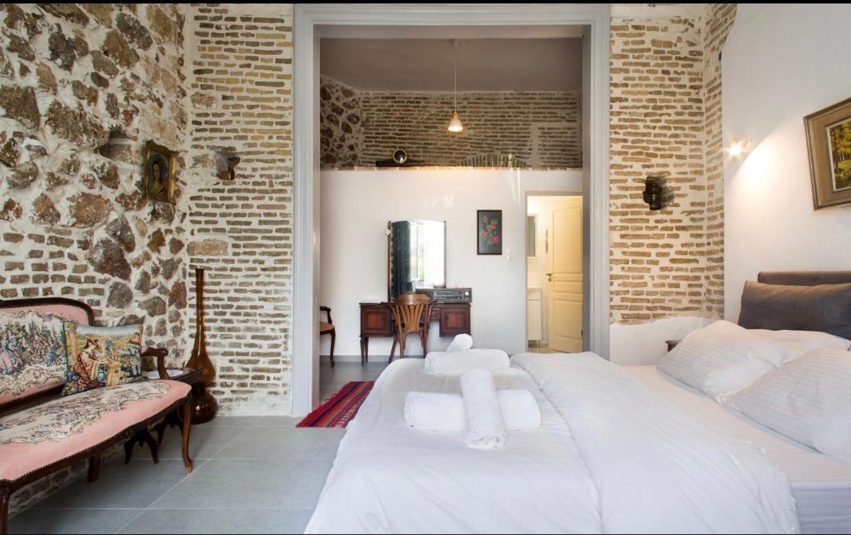 A Litte Taste Of Home Guest House Athen Exterior foto