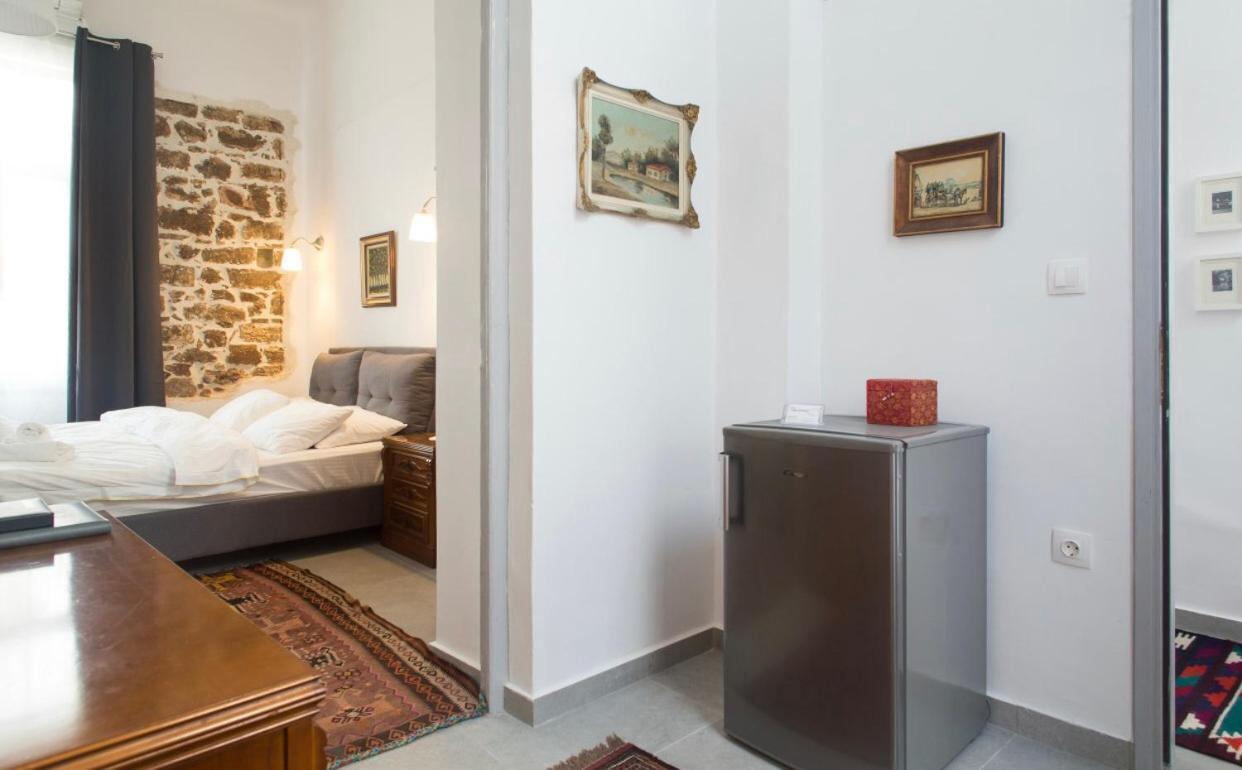 A Litte Taste Of Home Guest House Athen Exterior foto