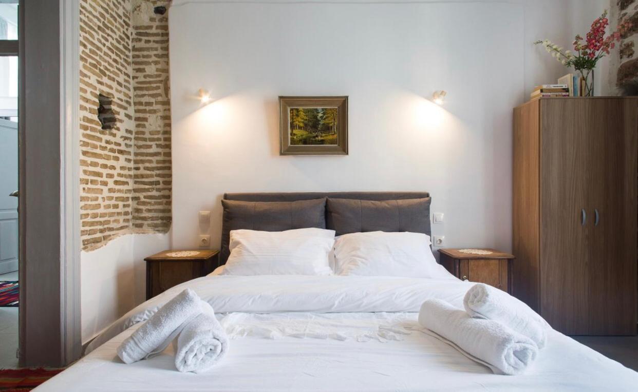 A Litte Taste Of Home Guest House Athen Exterior foto