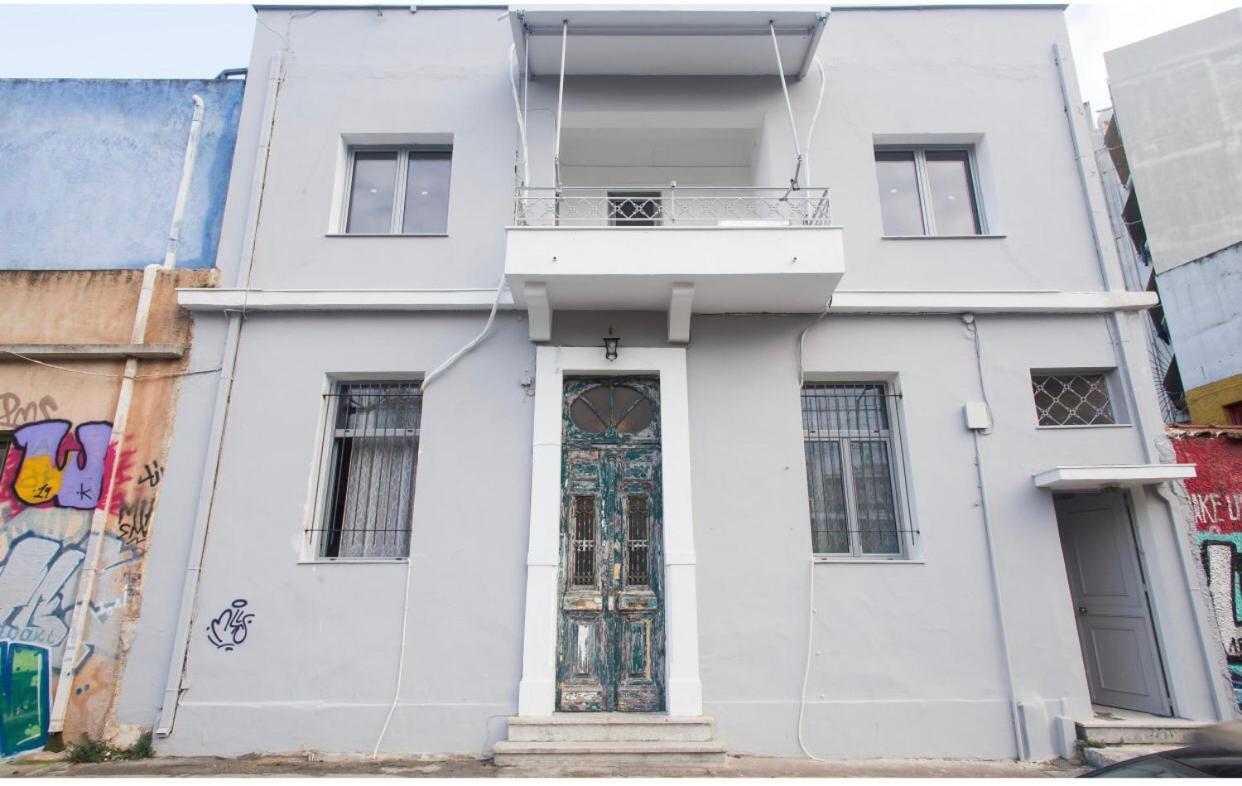 A Litte Taste Of Home Guest House Athen Exterior foto